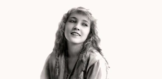 bessie-love-2