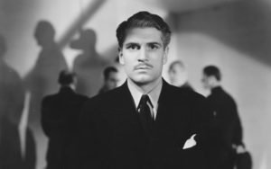 rebecca-1940-003-bfi-00m-njs-laurence-olivier